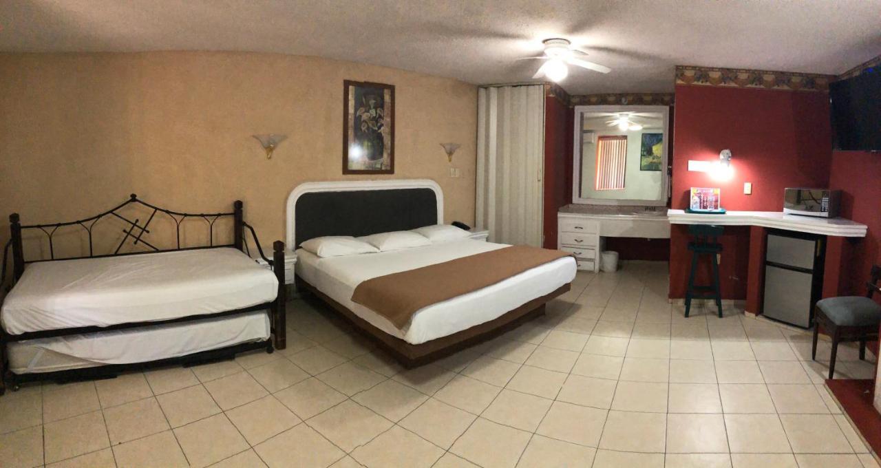 Hotel Suites Ejecutivas Ciudad Madero Bagian luar foto