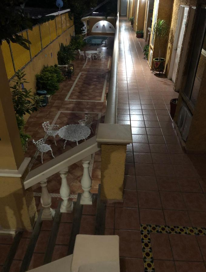 Hotel Suites Ejecutivas Ciudad Madero Bagian luar foto