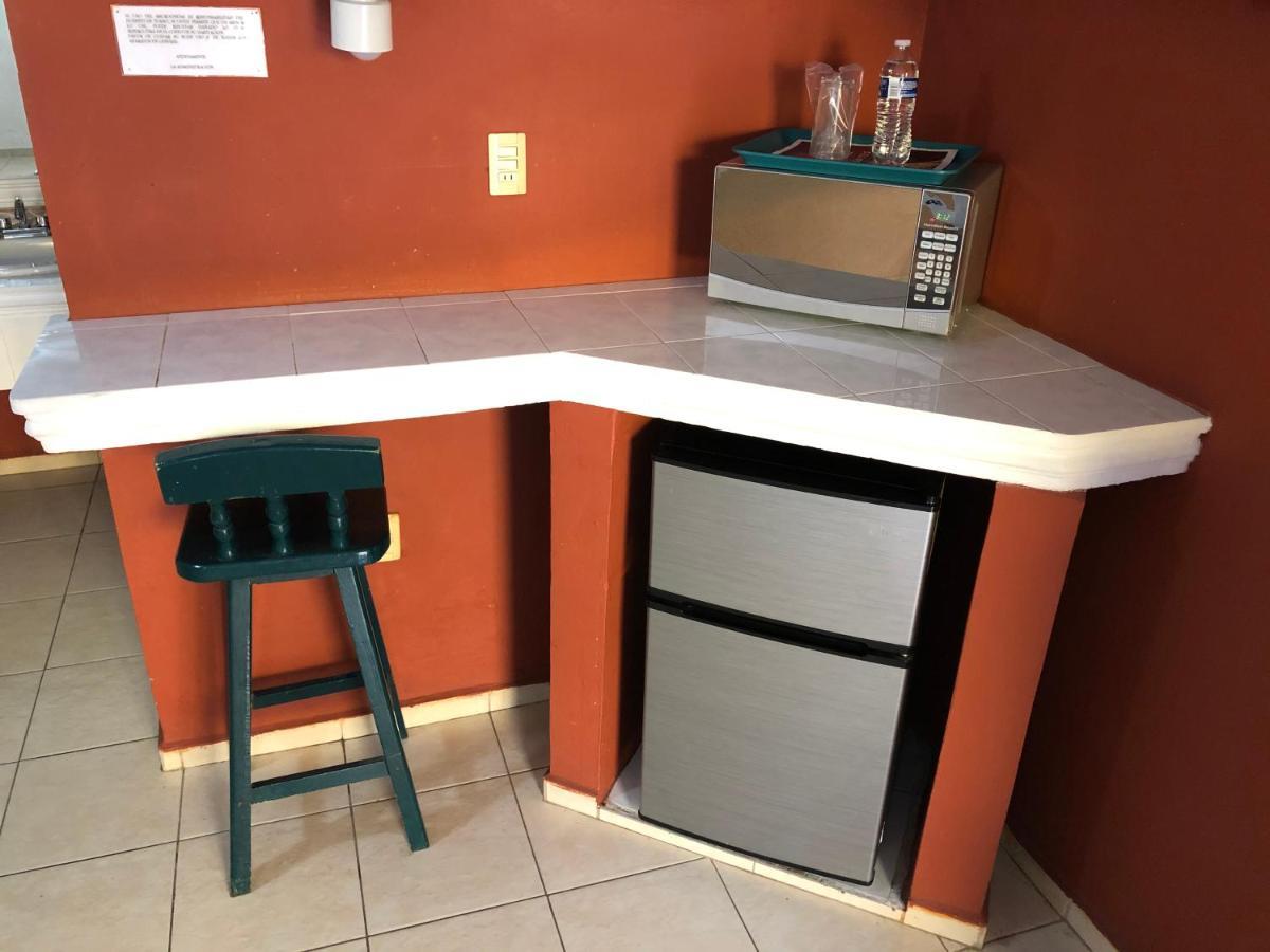 Hotel Suites Ejecutivas Ciudad Madero Bagian luar foto