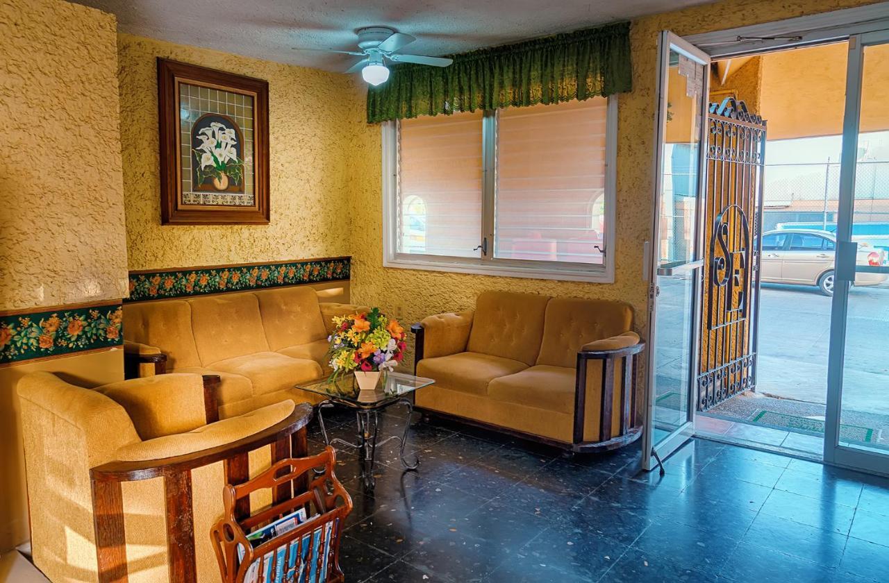 Hotel Suites Ejecutivas Ciudad Madero Bagian luar foto